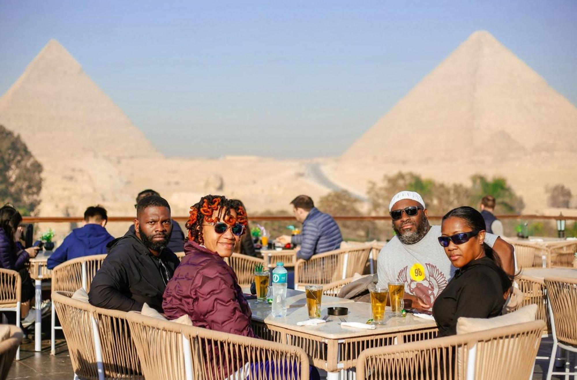 Tree Lounge Pyramids View Inn , Sphinx Giza Kafret el-Gabal Esterno foto