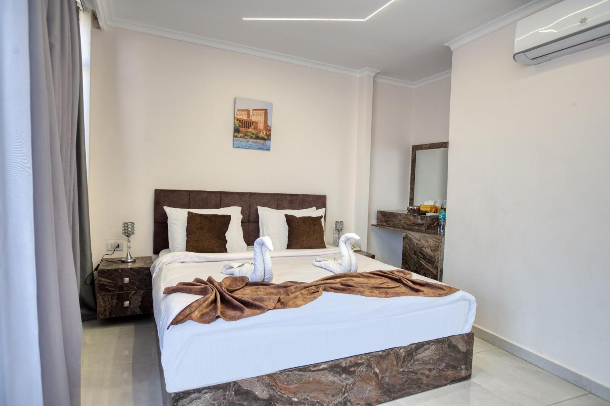 Tree Lounge Pyramids View Inn , Sphinx Giza Kafret el-Gabal Esterno foto